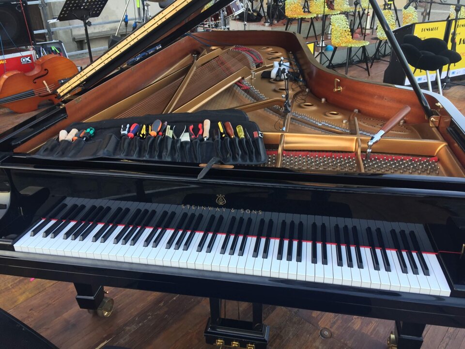 dbdca2fb-c995-4a5c-990c-130f4baeee40