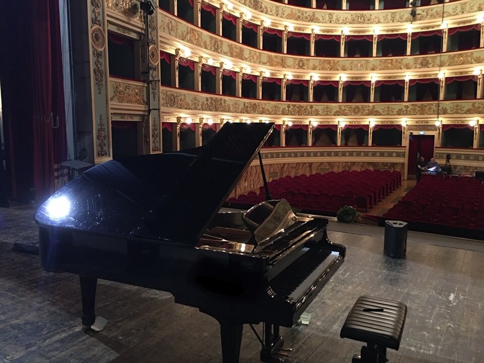 e9f6e47e-3d1e-4941-b379-e6b19c5a27c9