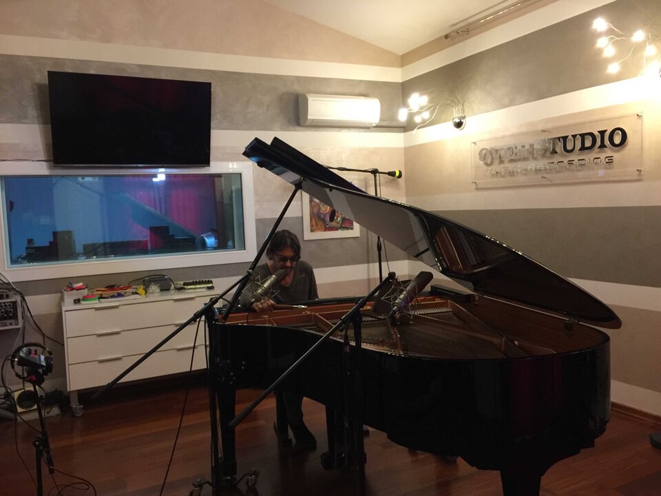 c1ea969e-acd8-43e4-9db8-ab06ad68e80a