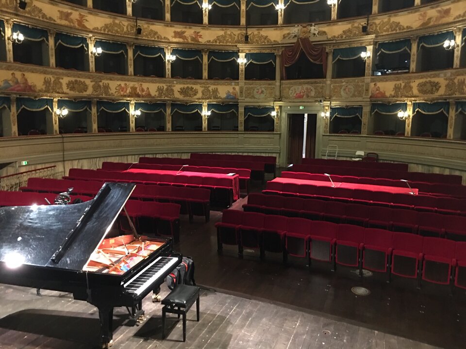 ea901d48-f3d2-4ea4-ad71-ffbcf614b97b