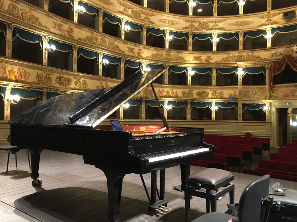 222febae-6149-4294-8807-5d76bd97c993