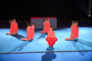 bb5bc6f9-ef6f-45d8-a6bd-1698a585bdb1 bb5bc6f9-ef6f-45d8-a6bd-1698a585bdb1