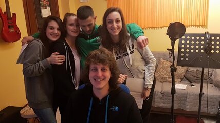 e5b55c5c-fe77-44db-88e2-598efb15700b e5b55c5c-fe77-44db-88e2-598efb15700b