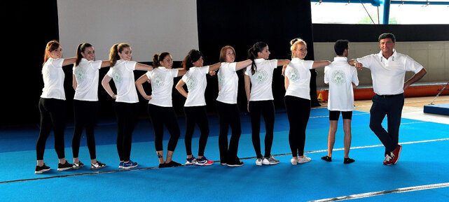 4b3364e9-6f53-43d1-8b7c-d782a42e3641 4b3364e9-6f53-43d1-8b7c-d782a42e3641