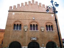 4dd7b7d4-794a-4f2f-b7f8-99e952177e07