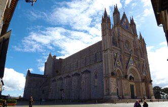 9c5f7120-b2ff-47e6-837b-83b5ce57fd1e