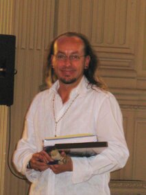 afb151df-b16e-480c-92f5-ccbf7ab22381