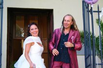 547c9811-fb02-4d19-8bcd-50a8ab069fbf