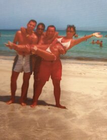 bdfd70a0-bbd4-44c7-8938-23ea24bda691 bdfd70a0-bbd4-44c7-8938-23ea24bda691