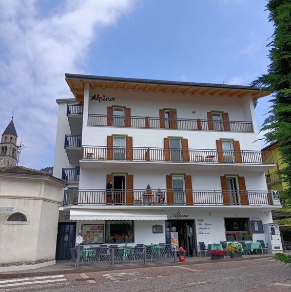 5d1696f1-9a65-44fc-afa4-0e0a8a817a7c