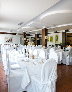 Sala a disposizione per banchetti