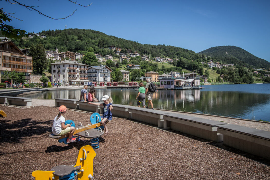 c8b4fe64-21f2-4c29-b135-18ead4ad9d4e