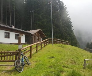 Giro dosso Costalta e Baita alla Casara