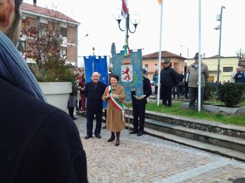 81e869dd-a70b-4953-8d0e-d1e89865e810