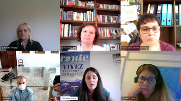 fb533c01-35cf-4ba6-b3a2-b57434287cf0 fb533c01-35cf-4ba6-b3a2-b57434287cf0