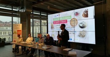 33e4eabc-5232-44f9-9339-6916aea8b148