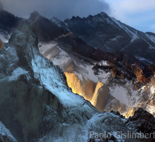 massiccio del Paine PN Torres del Paine, Cile