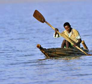 pescatore, fisher lago Tana, lake Tana
