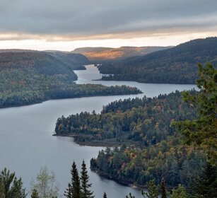 River, Le Passage location Mauricie NP