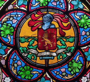 vetrata dell'abbazia di Valmagne, Francia stained-glass window in the Valmagne Abbey, France