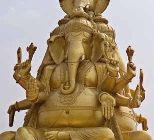 Gurujanana Kendra temple Karnataka