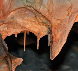 grotte di Thouzon, Le Thor, Vaucluse, Provenza Thouzon caves, Le Thor, Vaucluse, Provence, France