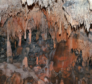 grotte di Thouzon, Le Thor, Vaucluse, Provenza Thouzon caves, Le Thor, Vaucluse, Provence, France