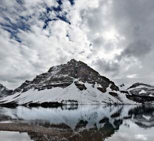 Bow lake, Banff NP