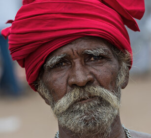 uomo, man Thrissur, Kerala