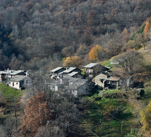 borgata alpina, alpine village Case Brun, S. Pietro val Lemina, Piemonte, Piedmont