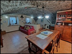 fc65a8e3-0103-4383-b83d-932bbfefb7f2 fc65a8e3-0103-4383-b83d-932bbfefb7f2