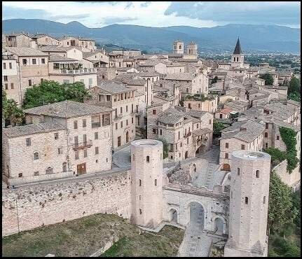 0198582c-8788-4e0d-8ac7-8fc819d10397.jpeg 0198582c-8788-4e0d-8ac7-8fc819d10397.jpeg