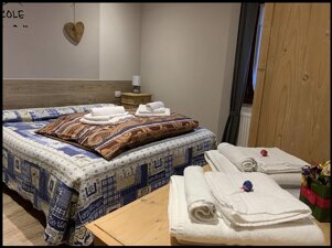 e3975287-56ce-4936-b9e1-d56b3f61df1b