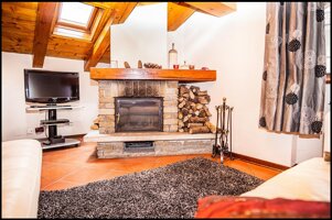 7d171f57-f15c-4b7c-81f3-f64693a329c8