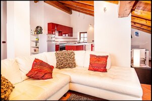 7f2a2694-62f6-4460-b83a-c27d58b53361