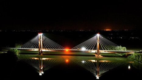 8378f1c8-eb55-497f-aae8-191db1f11a32 8378f1c8-eb55-497f-aae8-191db1f11a32