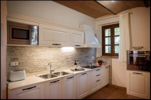 3984700f-a5f5-44b2-b5bf-52c02801c3f6 3984700f-a5f5-44b2-b5bf-52c02801c3f6