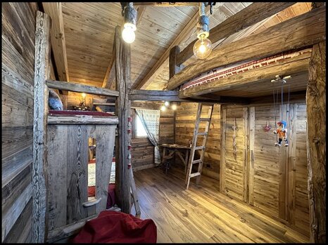 42a51757-6688-4b5b-b81d-427377f1975c