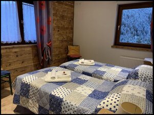 ac5381ce-fd33-4f0a-b82a-cf6da409b27b