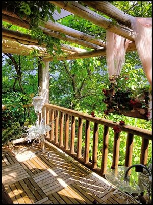 3e2a96d0-e610-4824-ab48-3bb6410c5250