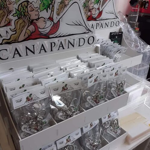 canapando 1.jpeg canapando 1.jpeg