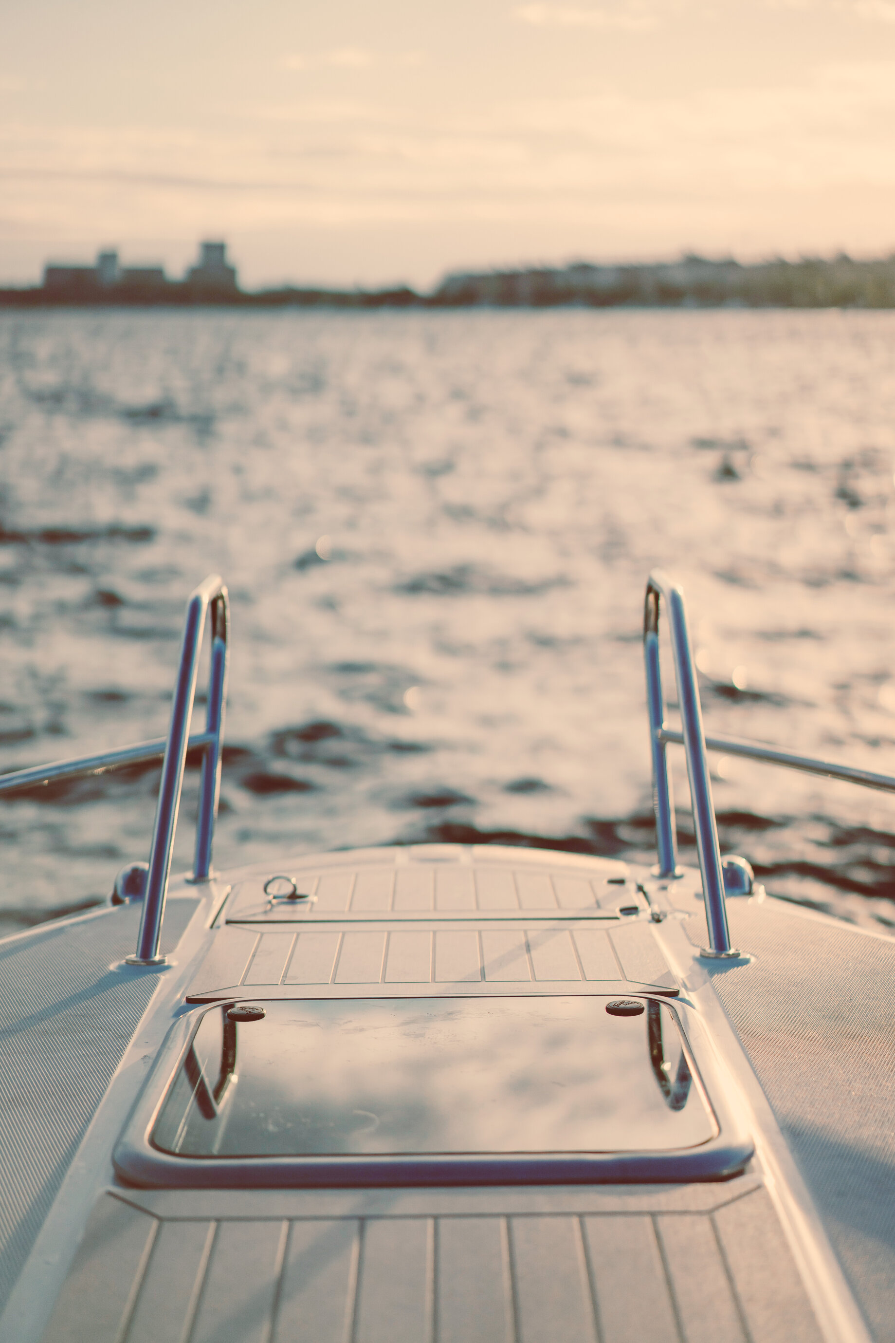 Pavimenti in teak sintetico