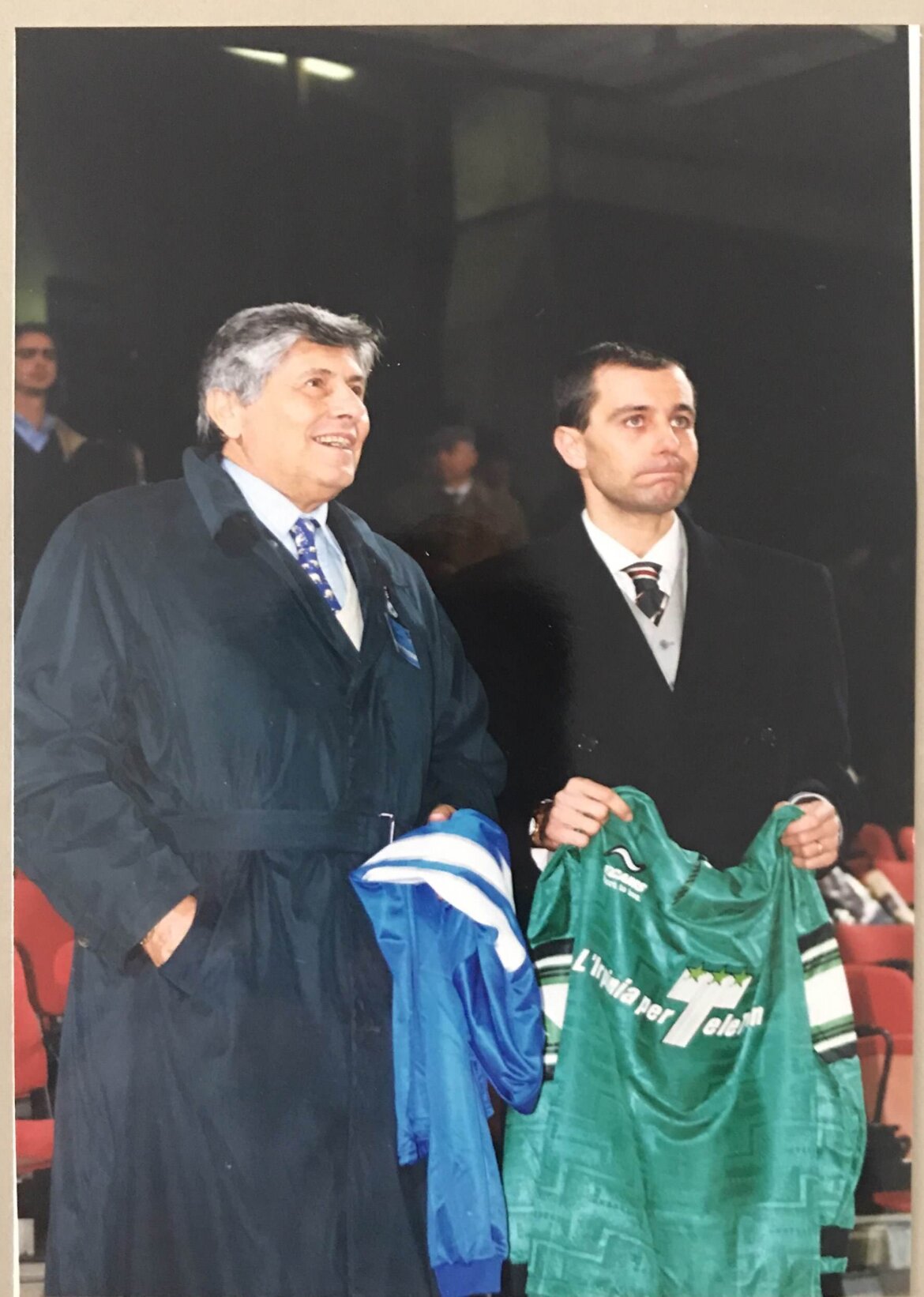 Il Presidente della FIGC dott. Luciano Nizzola durante l?incontro di calcio Italia ? Spagna. Il Presidente della FIGC dott. Luciano Nizzola durante l?incontro di calcio Italia ? Spagna.