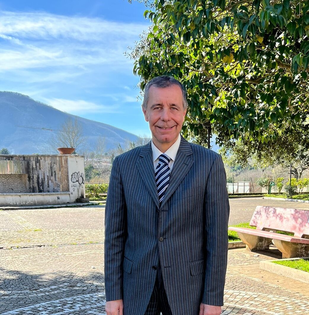 L&rsquo; onest&agrave; &egrave; la migliore politica per il bene della comunit&agrave;.