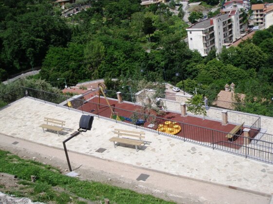 71a2b0e1-ac68-4d76-8f23-1b7183925bd7