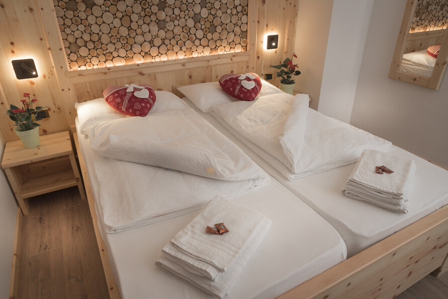 2d42974e-c634-4cad-97a1-53f16d511a21 2d42974e-c634-4cad-97a1-53f16d511a21