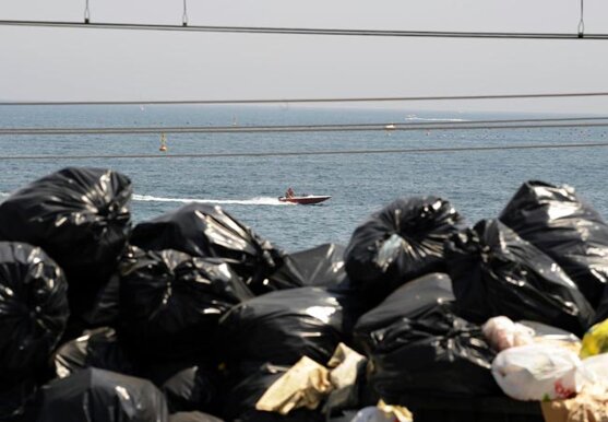 a2f7f9cf-d22c-422e-a787-83d250fb5841