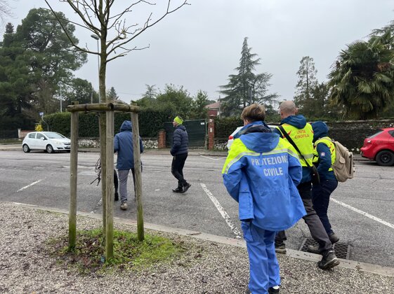 b34cdc4b-a041-458f-aff8-4fac3309597e.jpeg b34cdc4b-a041-458f-aff8-4fac3309597e.jpeg