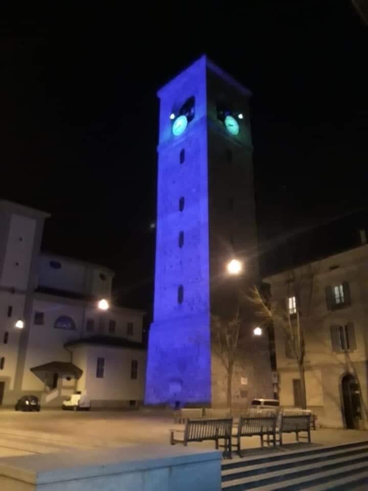 AVETE MAI PROVATO A TAGLIARE I CAPELLI AD UN BAMBINO AUTISTICO? AVETE MAI PROVATO A TAGLIARE I CAPELLI AD UN BAMBINO AUTISTICO?