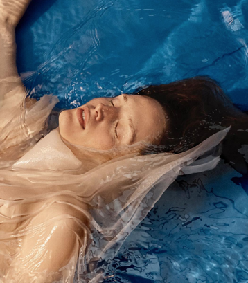 f65d59c6-bc81-40b3-97f4-fd2bc95c84f0